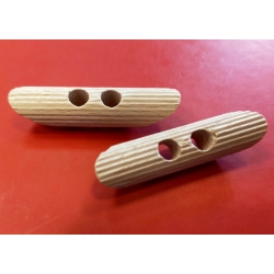 Guzik drewniany trapez